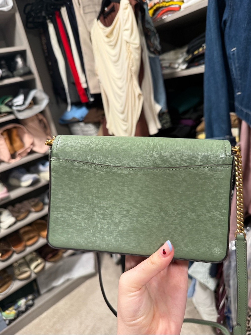 kate spade green saffiano crossbody wallet with gold logo OPEN TO OFFERS - Picture 2 of 4